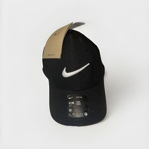 Nike Dri-Fit ADV Club Structured Swoosh Hat Cap Snapback S/M